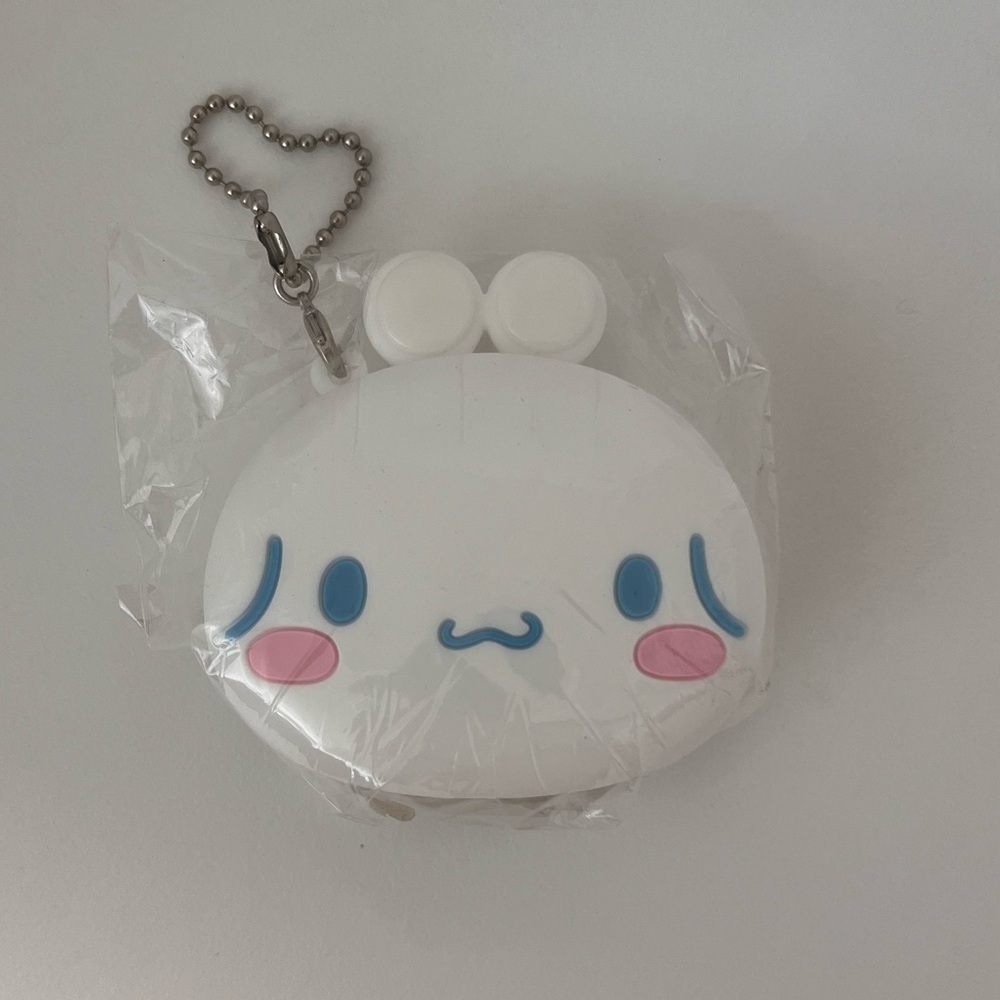 Sanrio Cinnamoroll Small Pouch and Keychain
